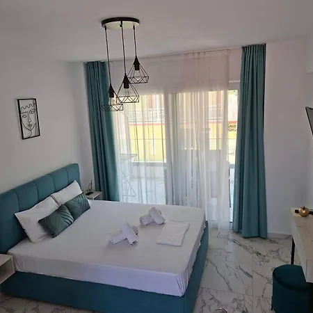 Emerald * Skala Rachoni (Thasos)